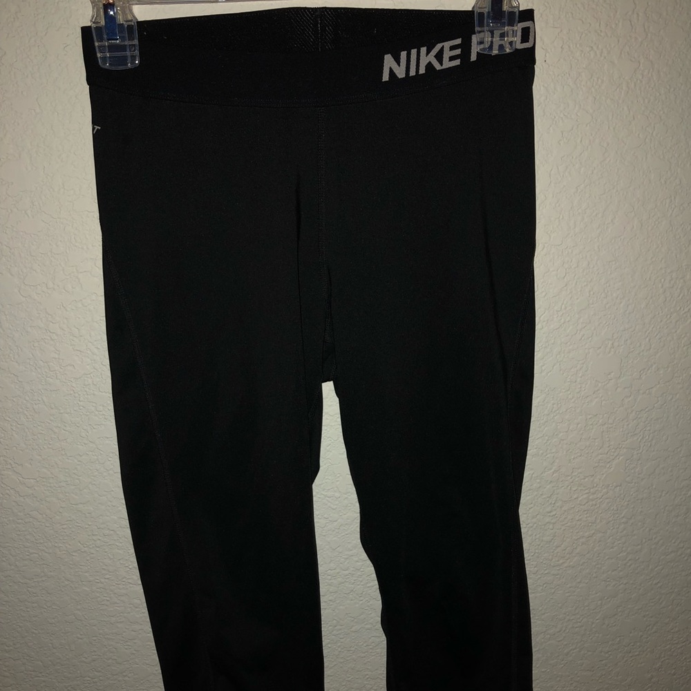 Nike Pro Crop Leggings